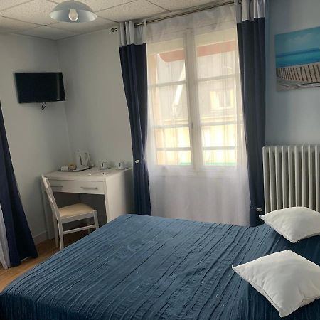 Hotel Au Vieux Puits Villers-Bocage  Exteriér fotografie