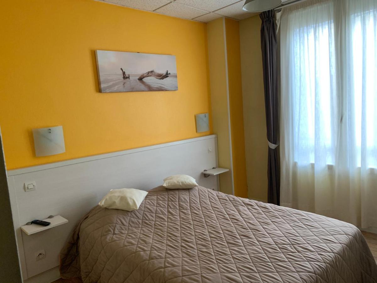 Hotel Au Vieux Puits Villers-Bocage  Exteriér fotografie